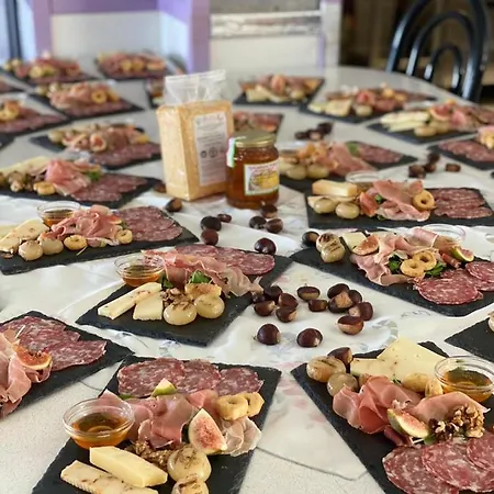 Ristorante Pizzeria Bellavista Отель Каренно