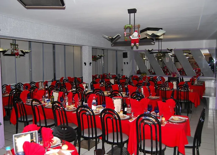 Отель Ristorante Pizzeria Bellavista Каренно